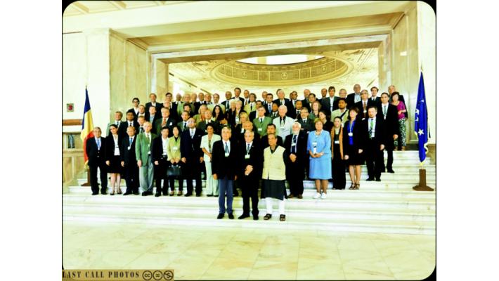  comitato ufficiale del Club di Roma @ the Global Annual Conference in Bucharest, Romania